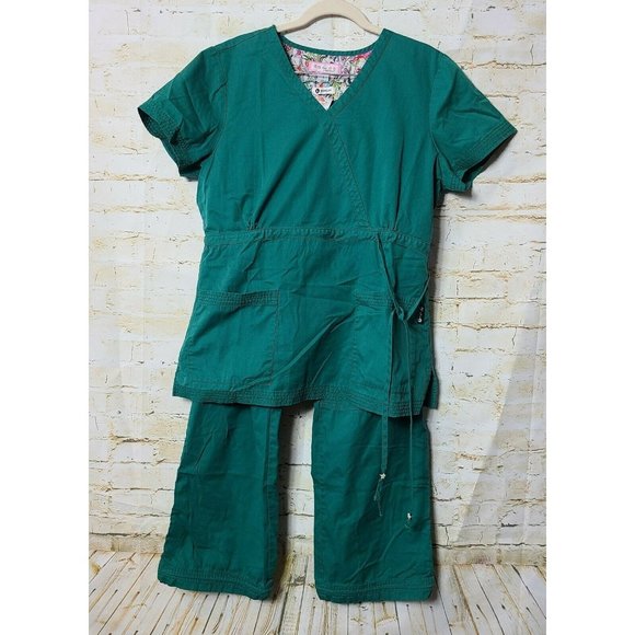 KOI Scrub Medical Set KATELYN Wrap Top LINDSEY Cargo Pants HUNTER GREEN Size L